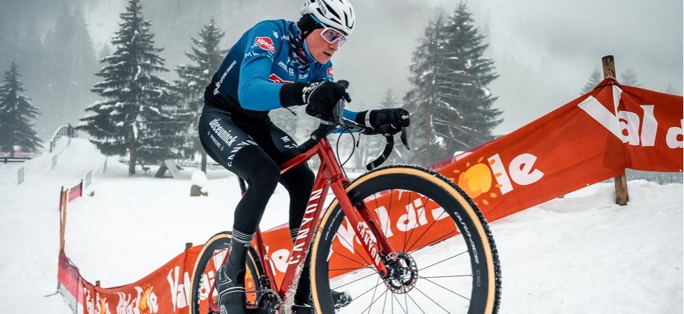 Van der Poel incanta già in prova: tutto pronto a Vermiglio per lo spettacolo dello snowcross